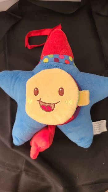 Livre musicale doudou étoile souriante attache lit Yoyo Books 24 cm - Yoyo Books
