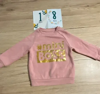 Pull mini boss 18 mois