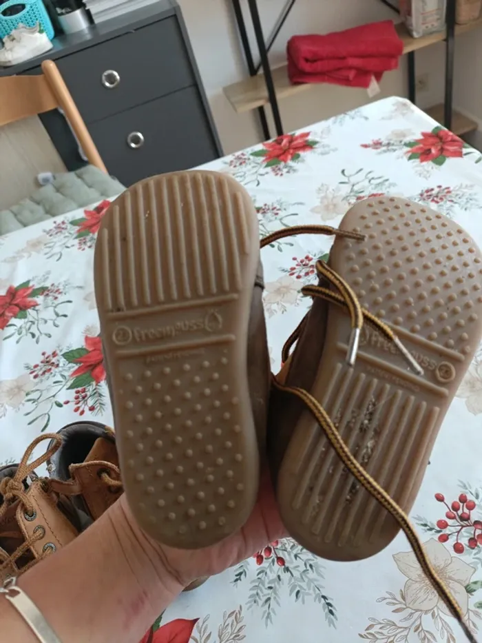 Lot chaussures - photo numéro 6