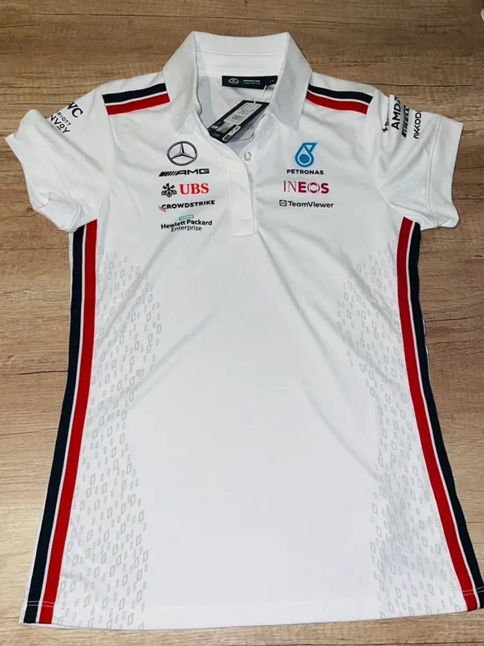 Polo Mercedes et sponsor petronas blanc txs