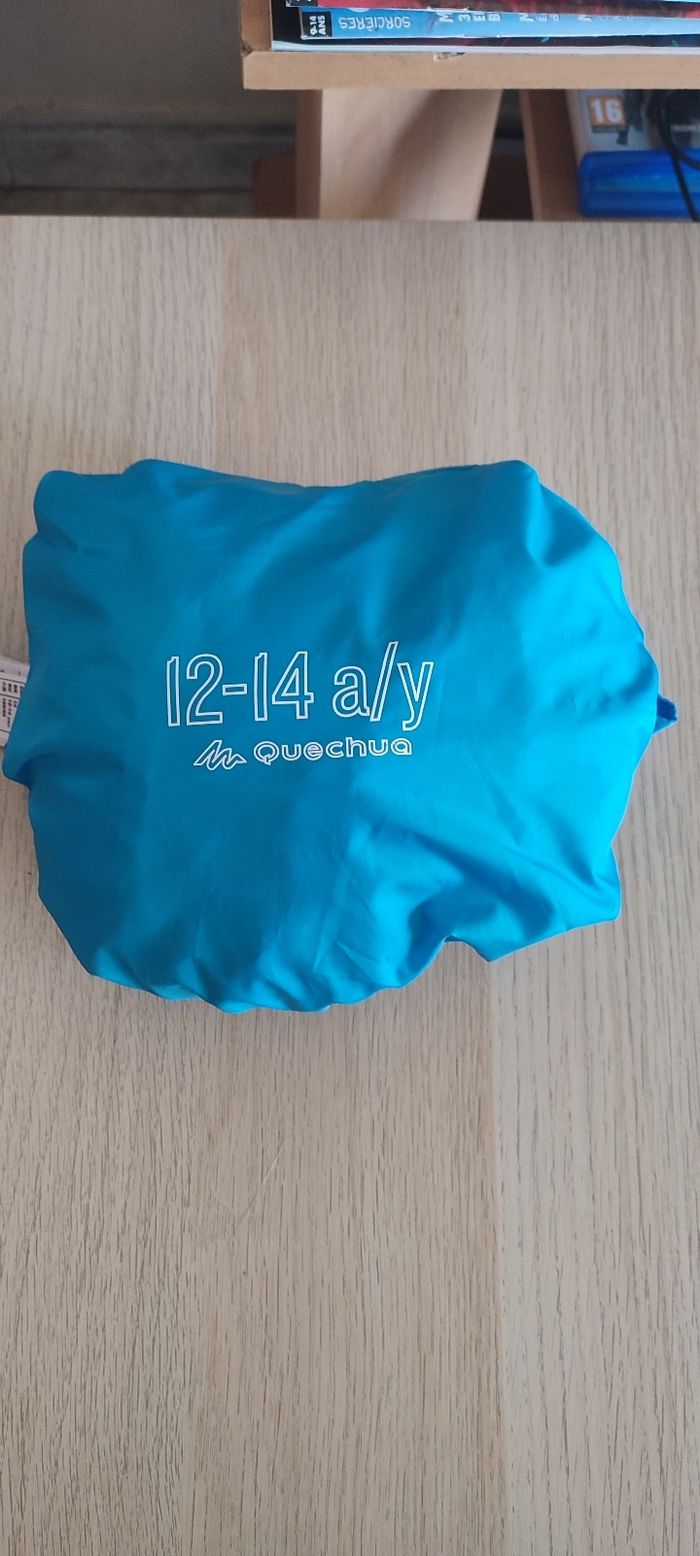 Kway décathlon 12-14 ans