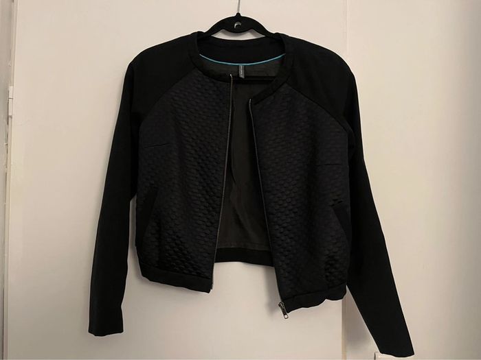 Veste noire naf naf taille 36 - photo numéro 3