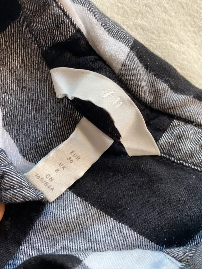 Chemise à carreaux H&M – Taille 36 – Très bon état - photo numéro 4