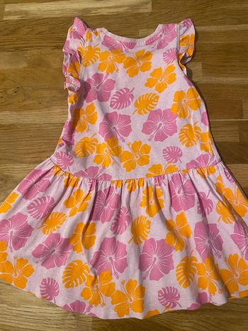 Robe tropicale 3/4 ans 🌺