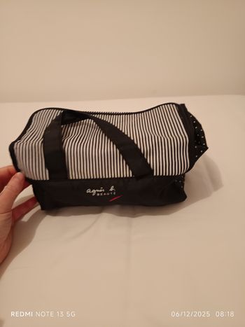 Trousse de toilette/maquillage Agnès B.