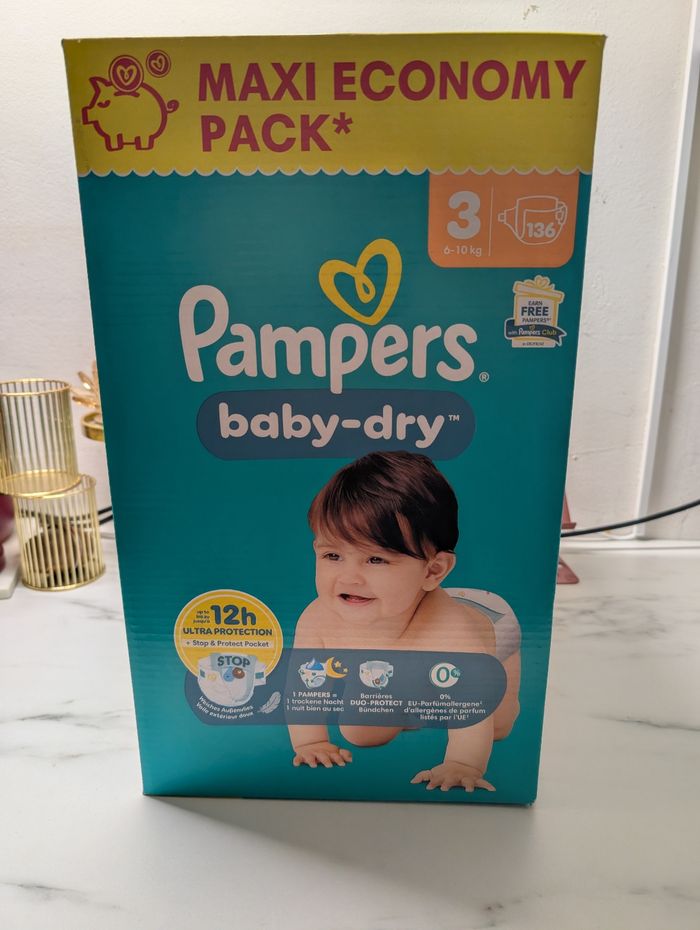 Couche taille 3 pampers baby-dry