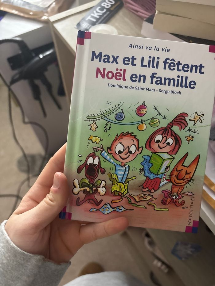 Max et Lili fêtent Noël - photo numéro 1