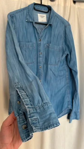 Chemise en jean unisexe Abercrombie and Fitch