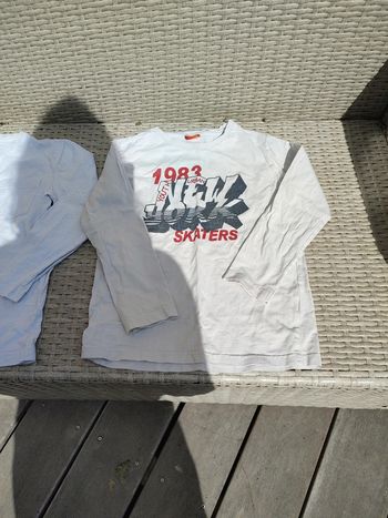 Lot 2 tee shirt