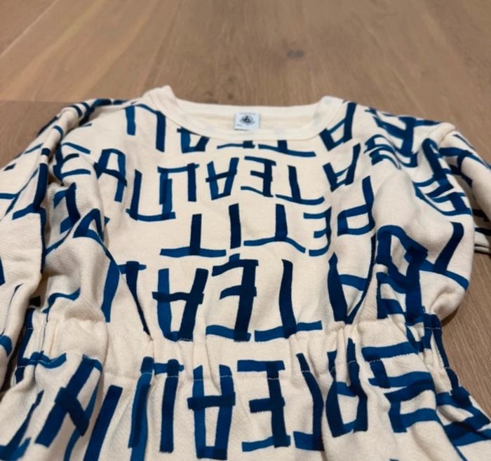 Robe neuve 6 ans petit bateau