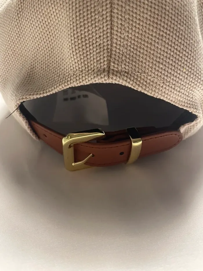 Casquette Miu Miu - photo numéro 3