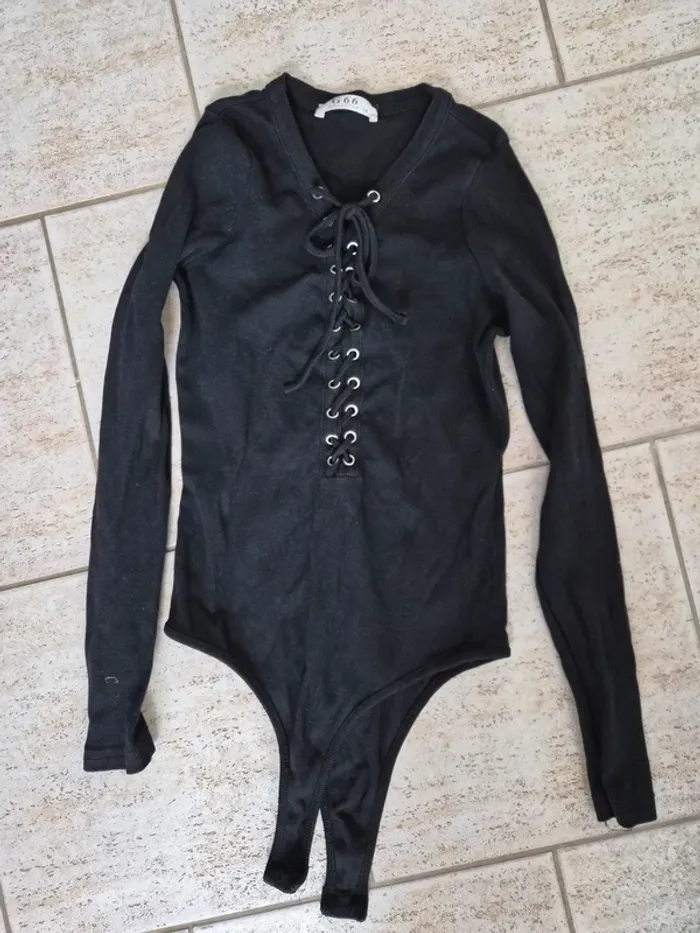 Body noir XS G66