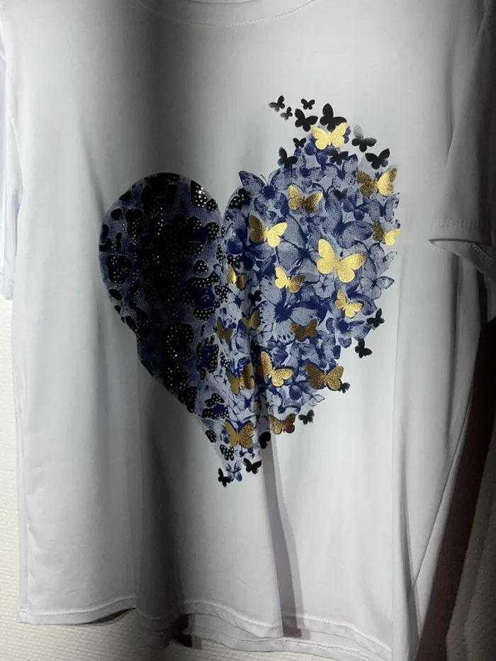 T-shirt « cœur » femme taille unique. (38-44)- agape- neuf avec étiquette - photo numéro 2