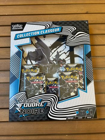 Pokémon EV10.5 Coffret Collection Classeur Foudre Noire Zekrom
