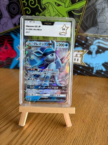Givrali / Glaceon GX 011/066 grade 10