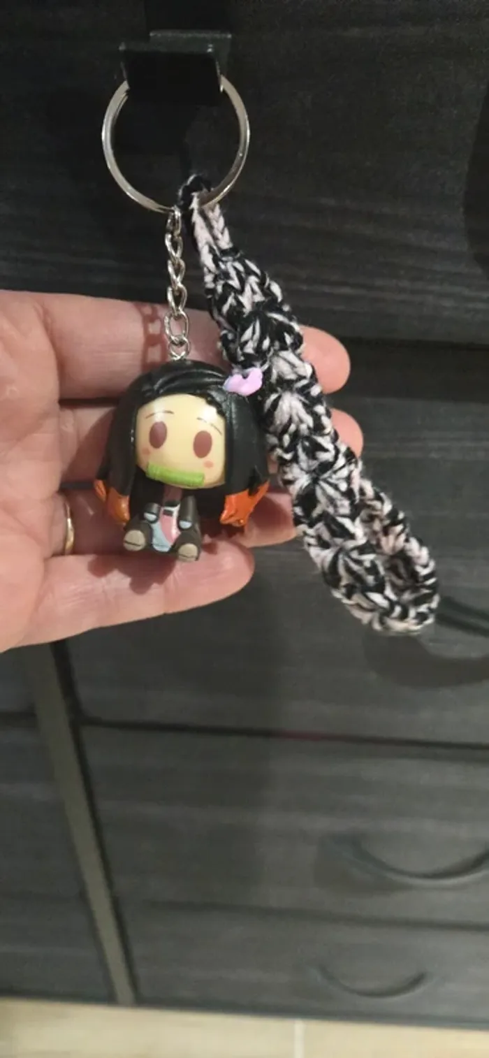 Porte clef Nezuko Kamado neuf - photo numéro 3