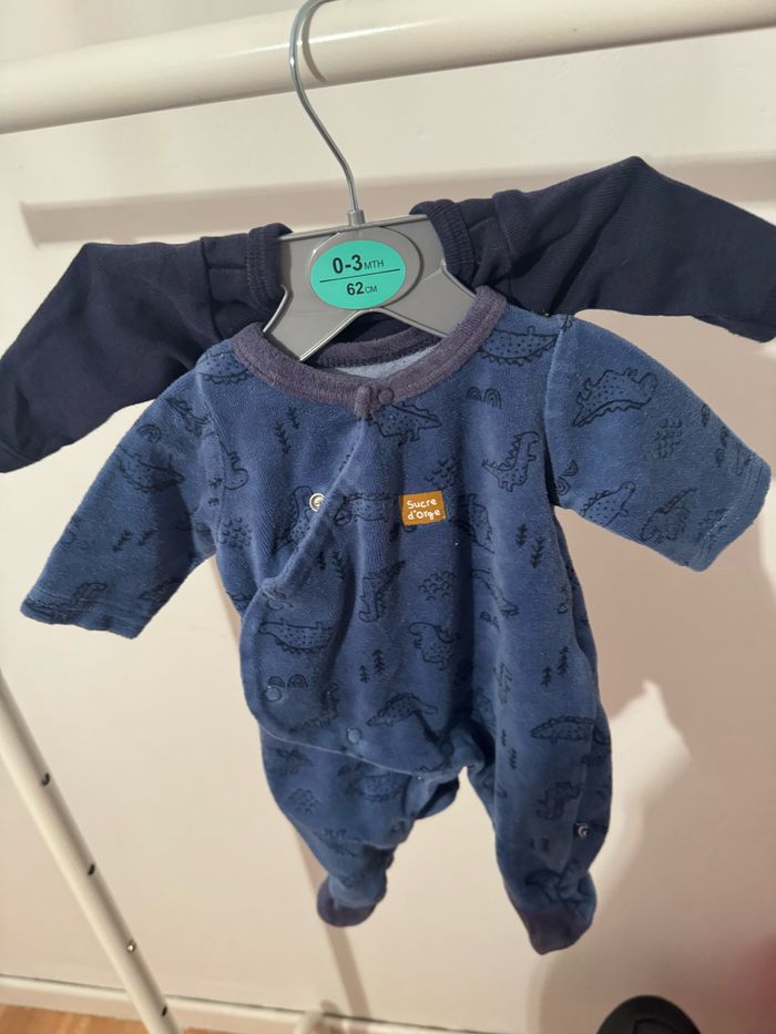 Lot de vêtements pour bébé - photo numéro 8