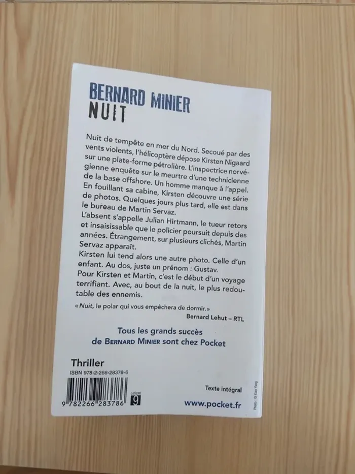 Livre " nuit" 🔄 - photo numéro 3