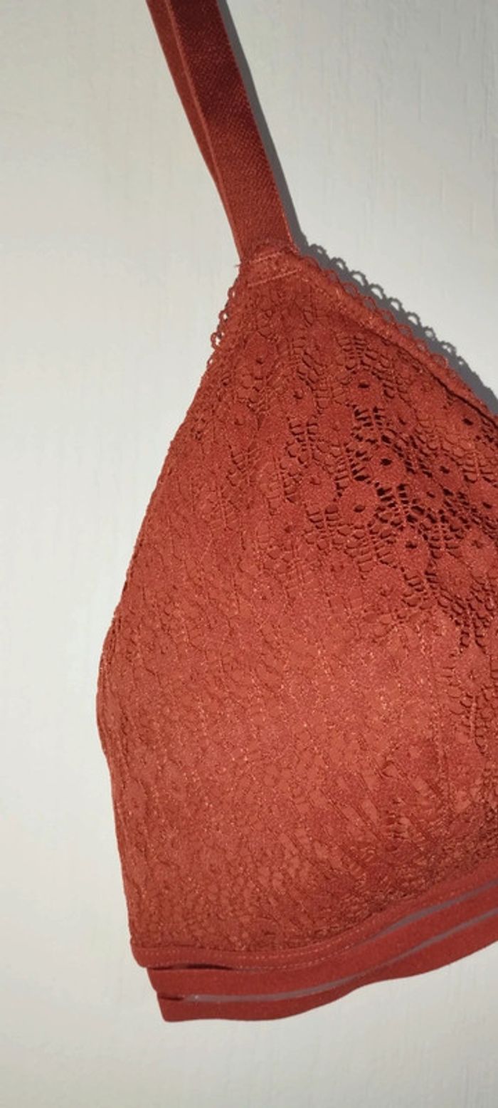 Soutien-gorge sans armatures - photo numéro 3
