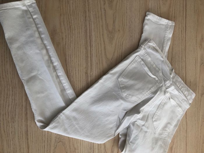 Jean blanc h&m - photo numéro 2