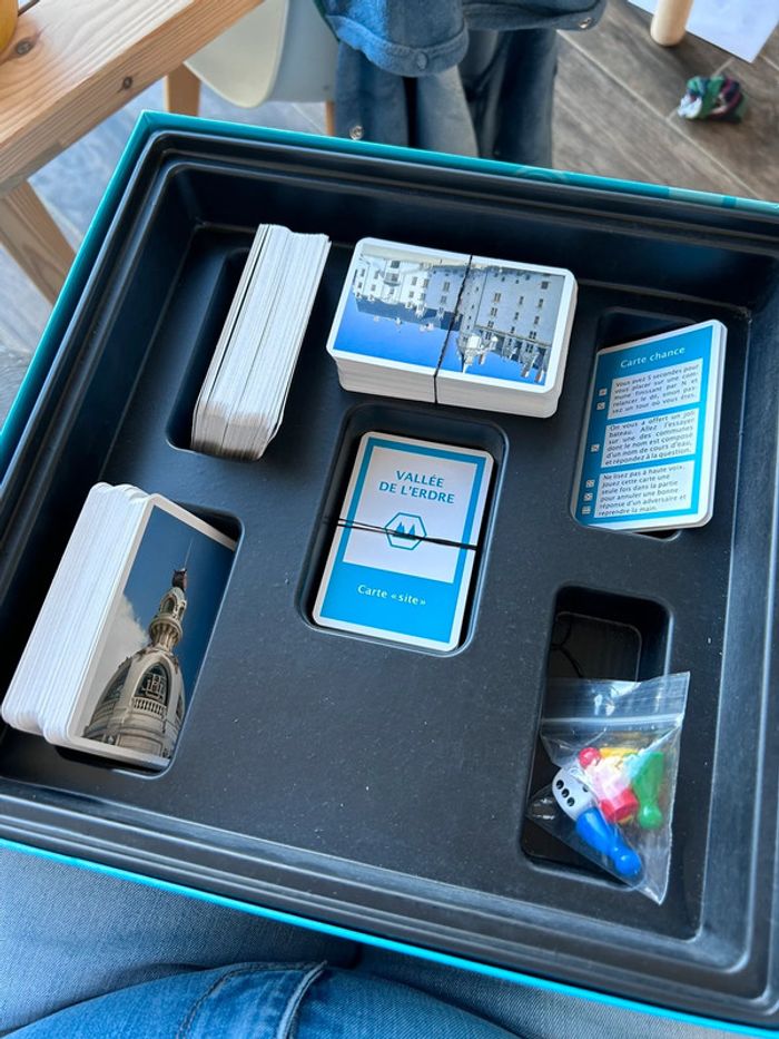 Jeu état neuf - photo numéro 2