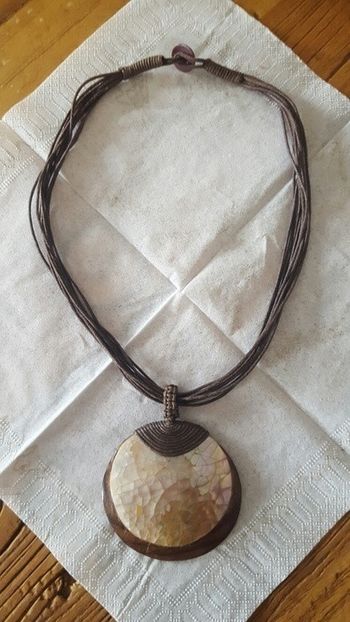 Collier bois