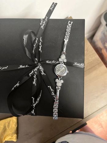 Montre femme  Neuf