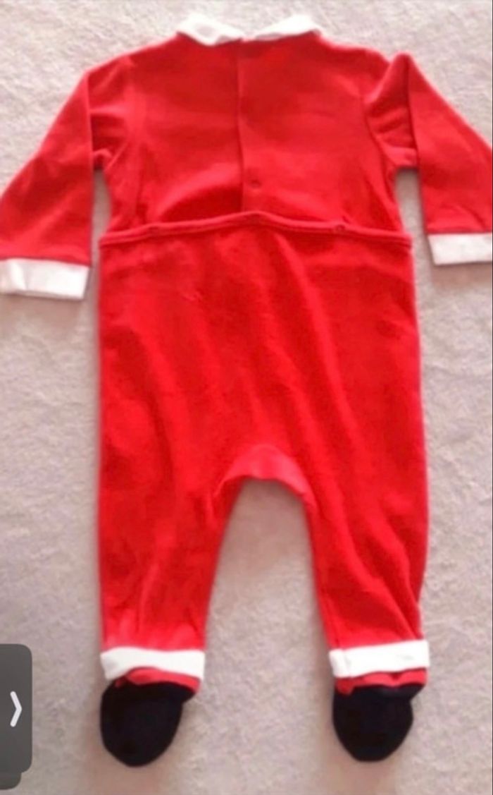 Pyjama une pièce Hiver garçon thème  Noël TRÈS BON ÉTAT taille 18 mois couleur rouge