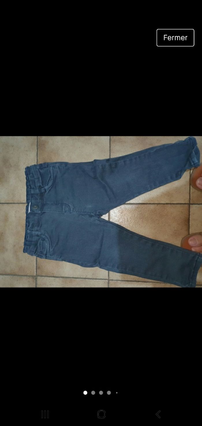 Jean plus tee-shirt - photo numéro 2