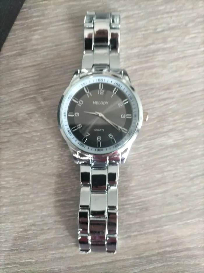 Montre neuve. - photo numéro 5