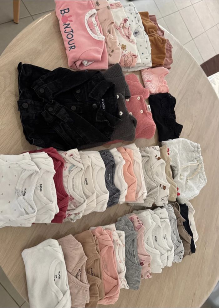 lots vêtement bébé fille taille 3 mois