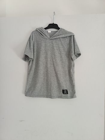 T shirt à capuche shein 8 ans