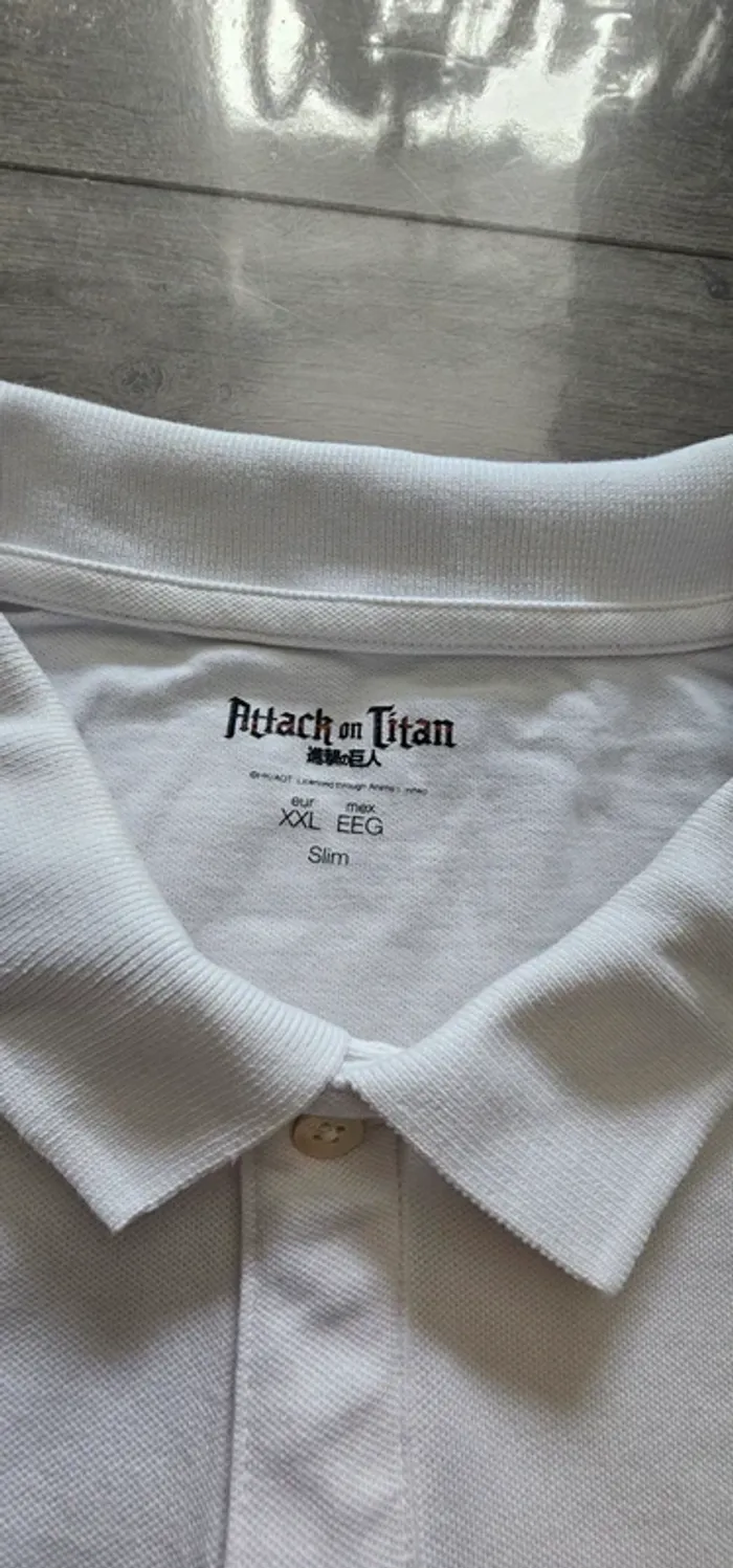 Polo attack on titan XXL - photo numéro 4