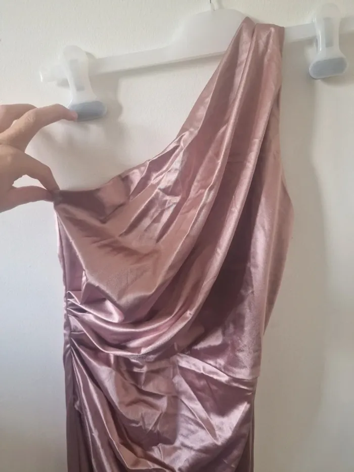 Robe de cocktail - photo numéro 4