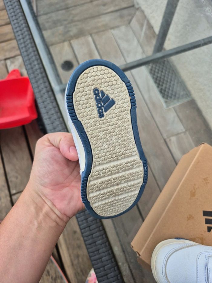 Baskets adidas 25 - photo numéro 6
