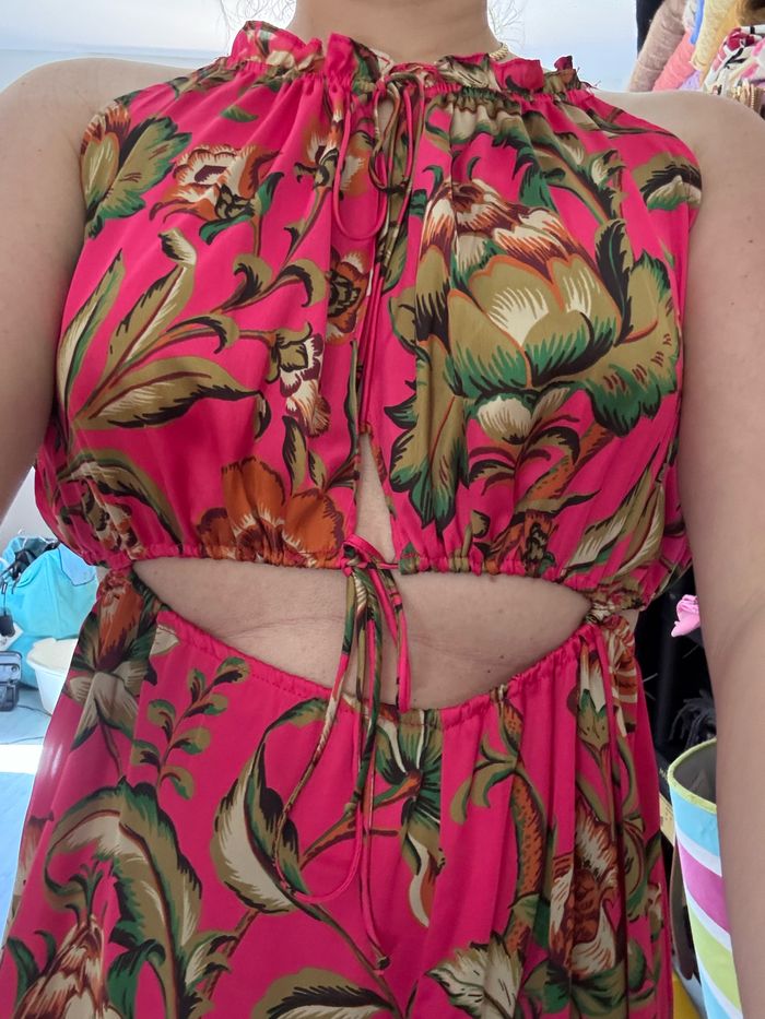 Combinaison Zara neuve taille 38 - photo numéro 3