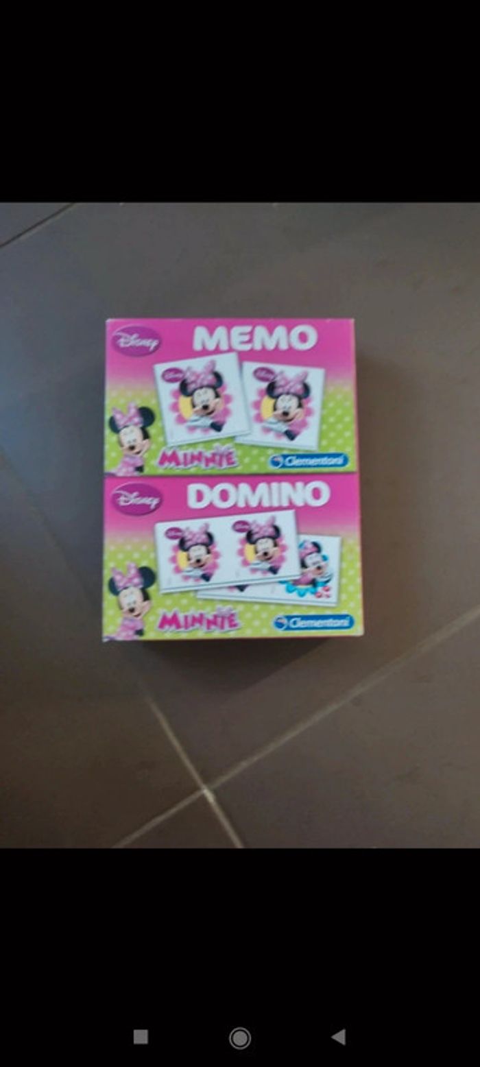 Mémo et domino Minnie