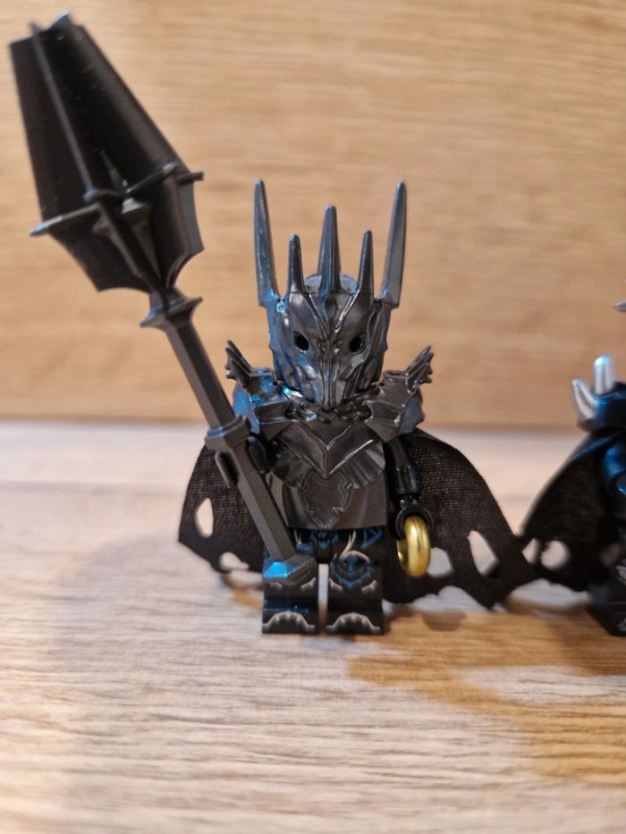 Figurines type lego Sauron et Le Roi D'Angmar seigneur des anneaux - photo numéro 2