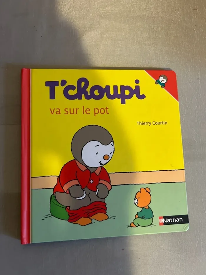 T’choupi va sur le pot