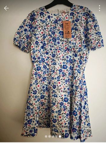 Robe fleurie bleue