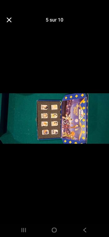 Coffret de feves monstre a paris