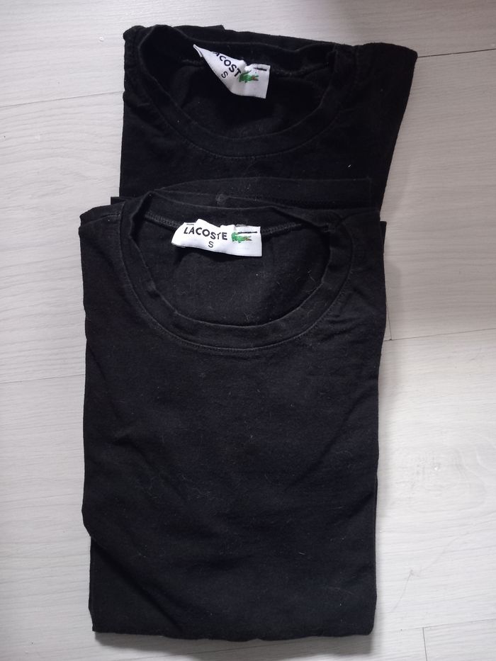 2 t-shirts