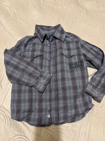 Chemise okaidi 4 ans très peu porté