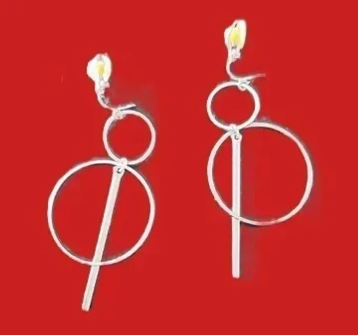 Boucles d’oreilles clips argentées – Élégance sans perçage
