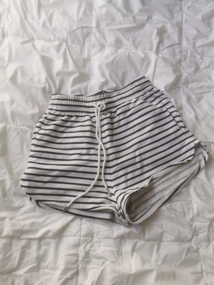 Lot de 2 shorts taille 34 - photo numéro 5