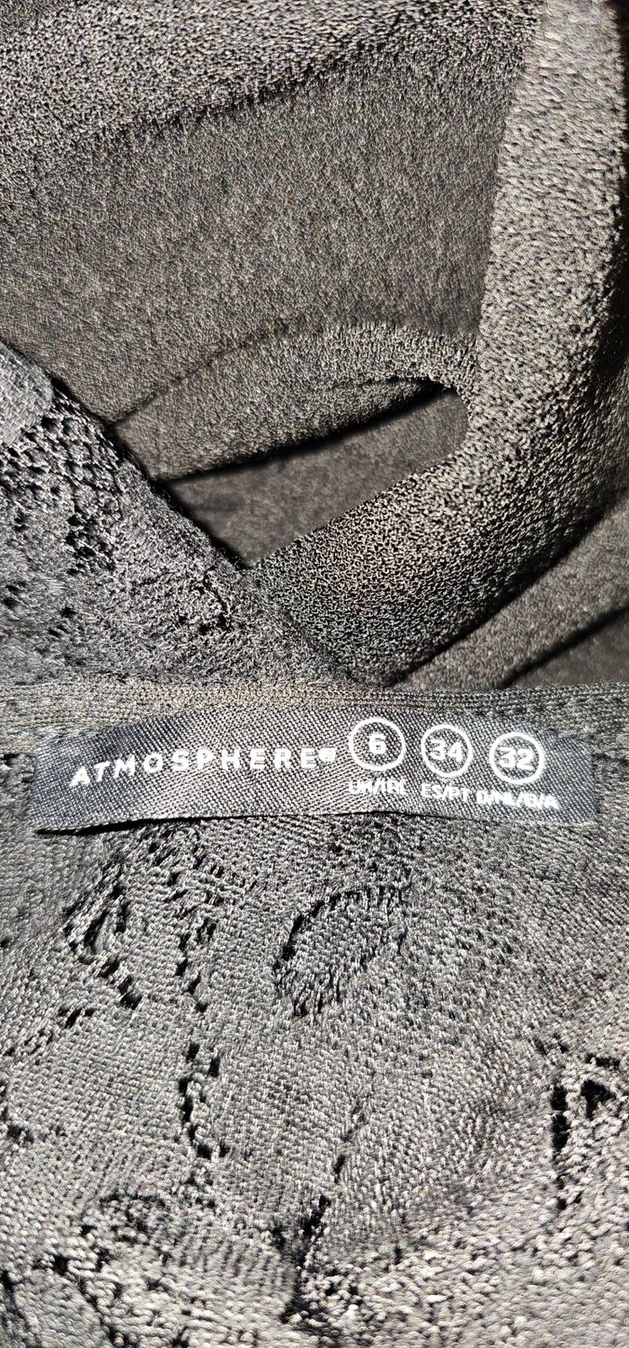 Robe noire - photo numéro 3