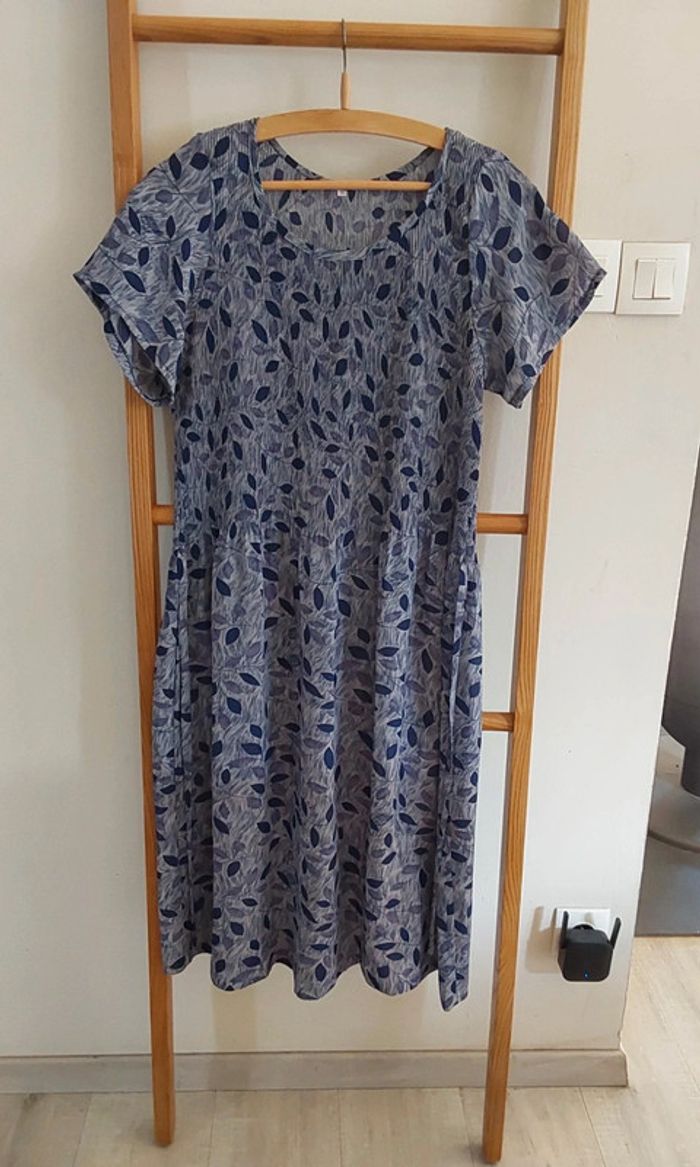 Robe fluide imprimée dans les tons de violet,lila et parme. T 42 - photo numéro 11