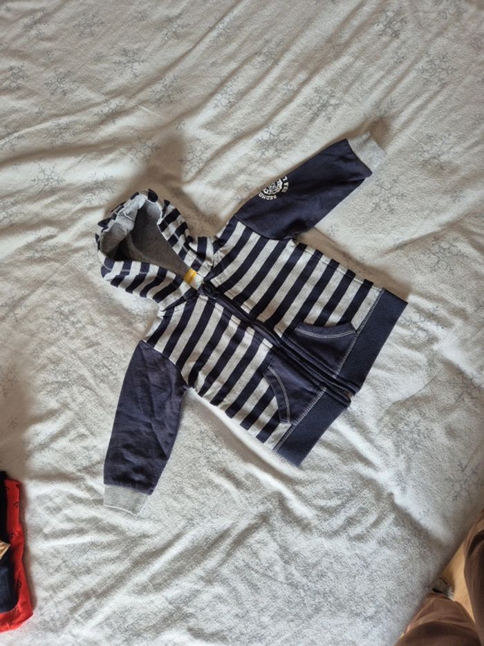 Veste zippé 68 cm