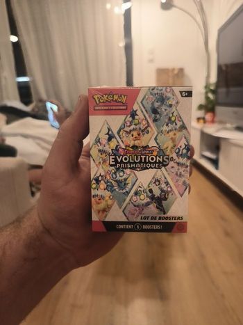 Bundle Évolutions prismatiques (Pokémon)