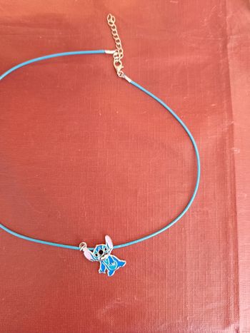 Collier pendentif Stitch